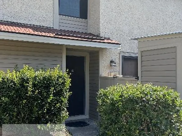 901 Olmstead Dr APT 11, Hinesville, GA 31313
