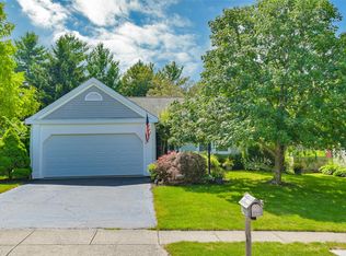 417 Highmeadows Village Dr, Powell, OH 43065