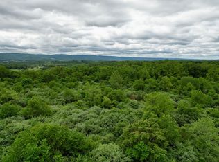 Smiley Rd, Uniontown, PA 15401