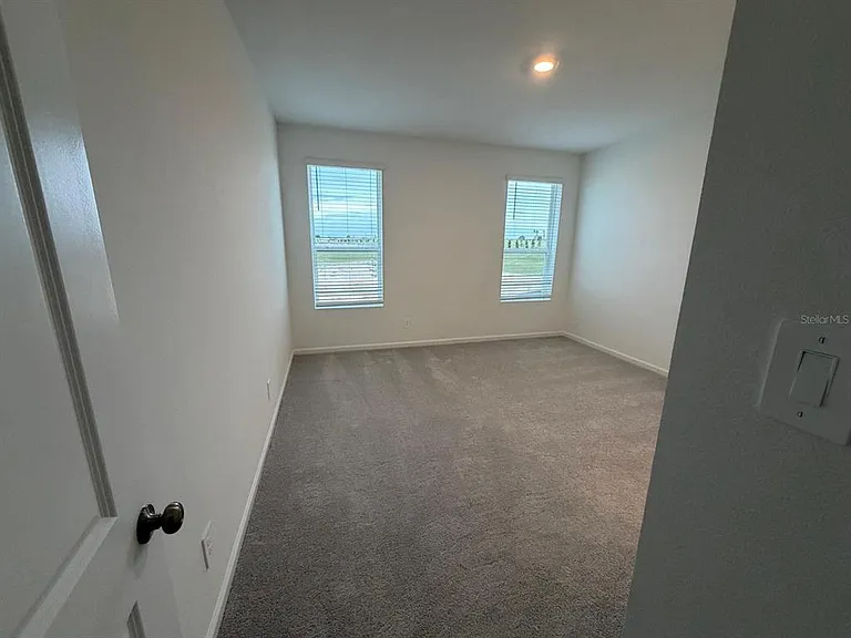 Mercy Cir — Photo 17