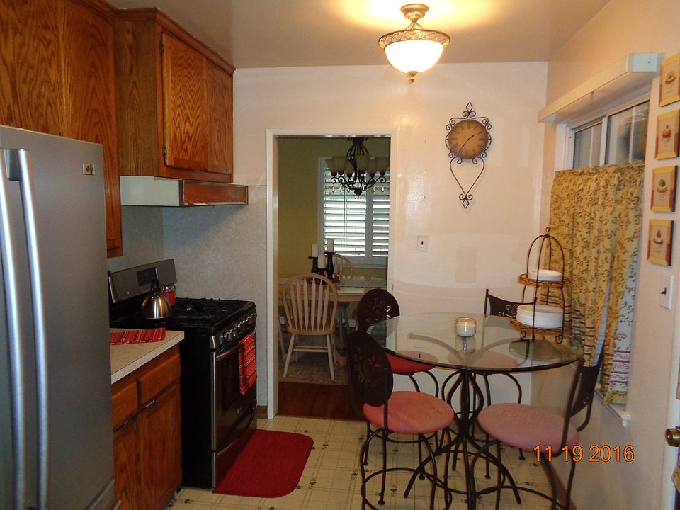 1st image of 16708 E Queenside Dr