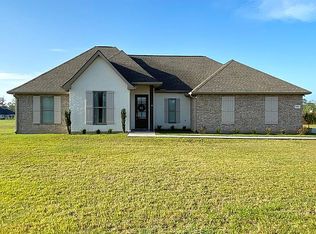 461 First Pentecostal Church Rd, Longville, LA 70652