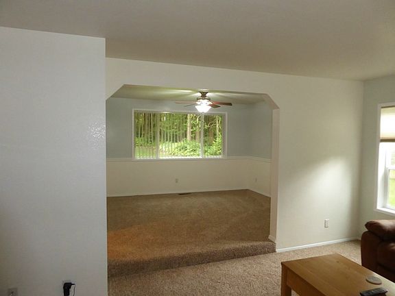 5th image of 12940 Westridge Dr NW