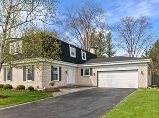 2730 N Harvard Ave, Arlington Heights, IL 60004