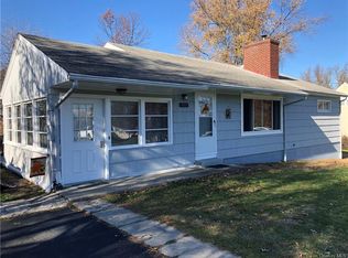 387 Greeves Rd, New Hampton, NY 10958