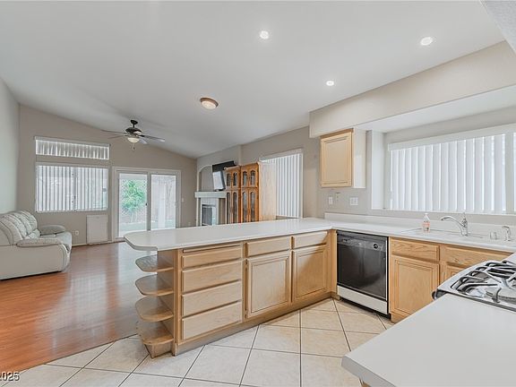 4th image of 3849 Intermezzo Way