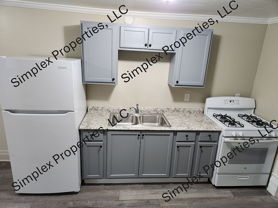 1st image of 432 E Mason St APT 3
