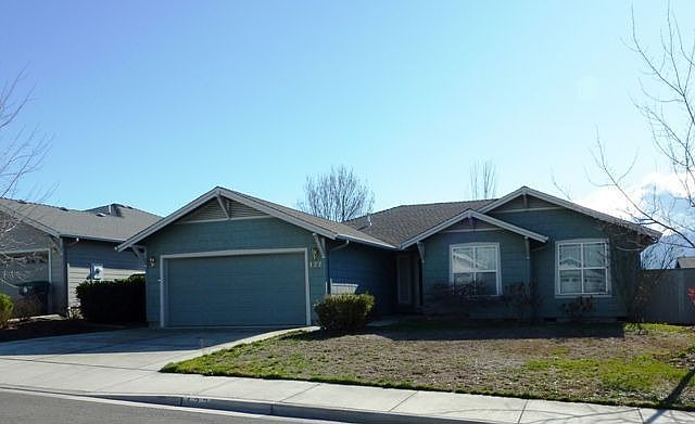 1st image of 122 Country Hill Dr