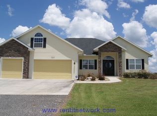 14247 Hudson Ln, Dade City, FL 33525