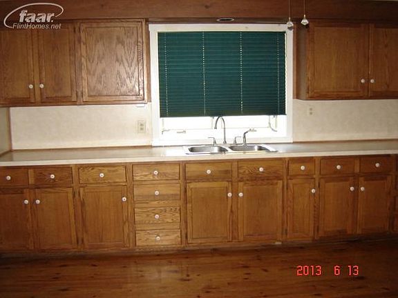 3rd image of 2129 E Williamson St