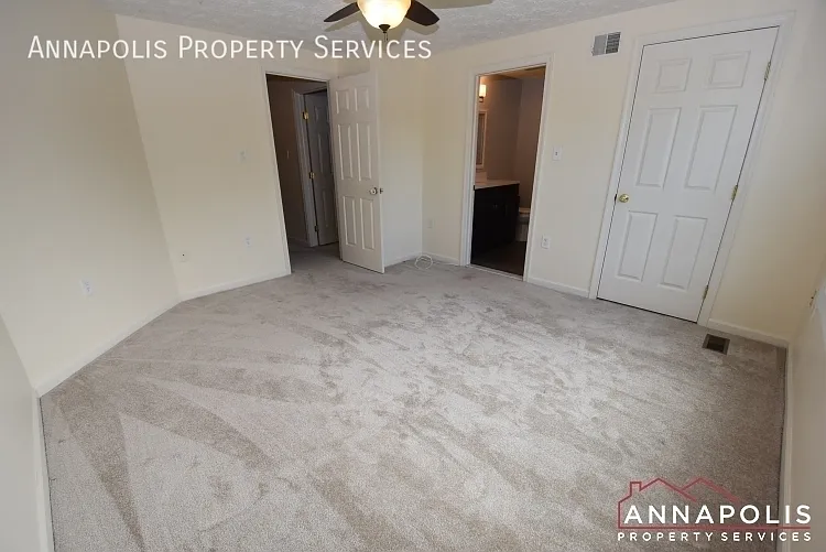 2447 Warm Spring Way — Photo 10