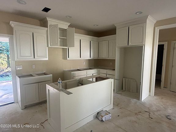 4th image of 1279 Sanctuary Dr