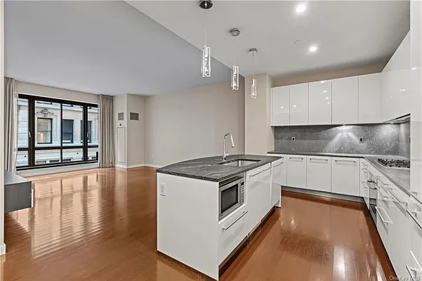 Sold by Owner | media 4