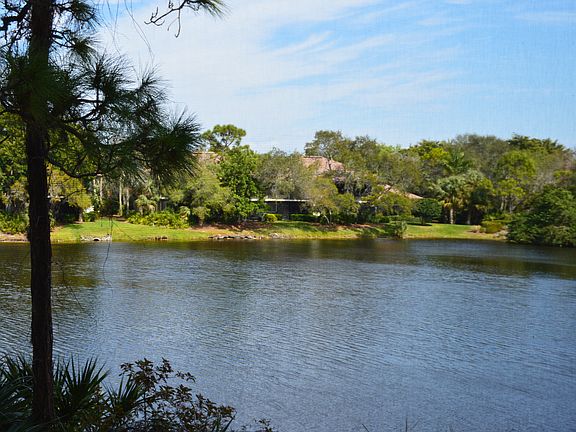 Lanai overlooking lake