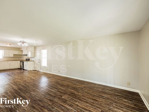 4th image of 202 Winn Ave