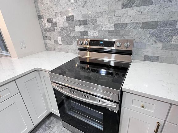 5th image of 1531 Naldo Ave