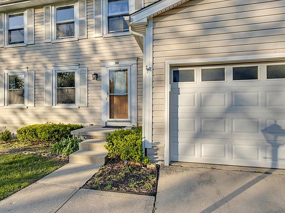 3rd image of 144 Garston Ct