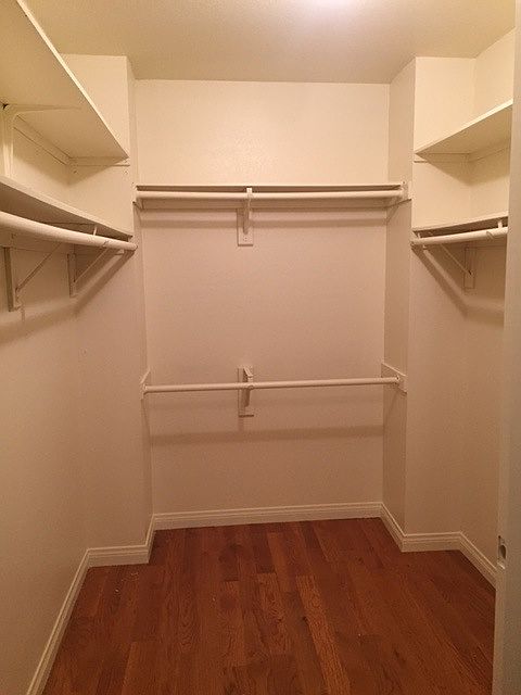2nd image of 2313 Voorhees Ave