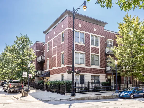 767 W 15th St Unit 308, Chicago, IL 60607