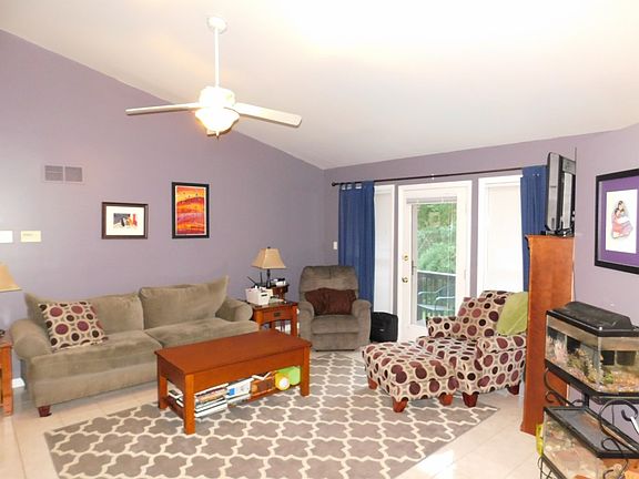 4th image of 2229 W Haven Dr