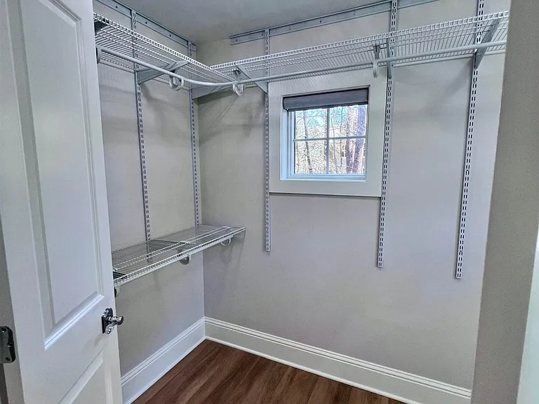 1040 Creekside #D — Photo 28