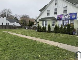 11 Post Ave #2, Westbury, NY 11590
