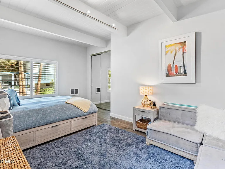 11900 Whitewater Ln — Photo 15