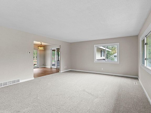 5th image of 1435 56th St E