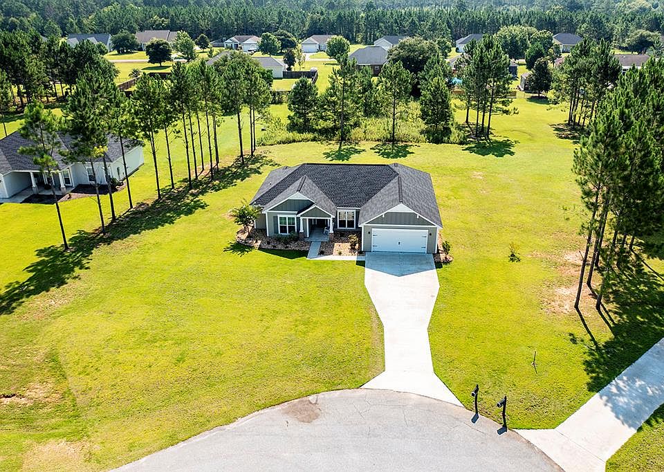 1st image of 133 Shumard Ct