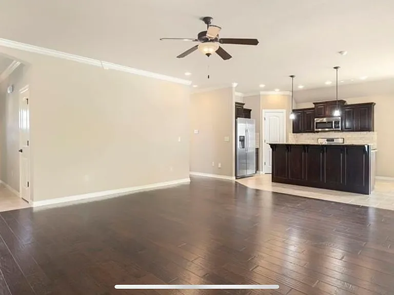 2915 N Raven Ln — Photo 7