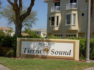 1063 Pinellas Bayway S, Tierra Verde, FL 33715