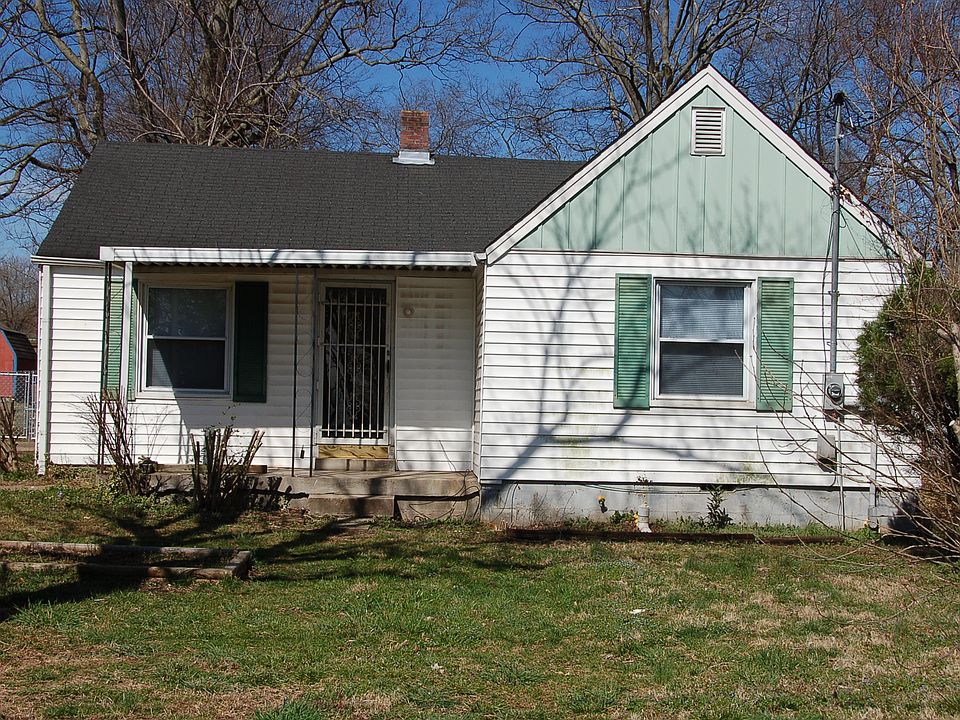 1st image of 913 Blue Ridge Dr