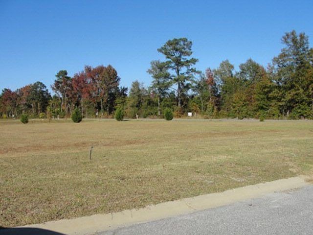 2nd image of 225 Damascus Rd