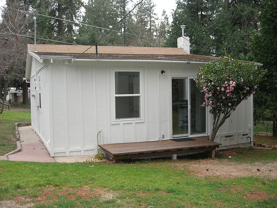 Shared Property with a Granny Cottage behind rented separately 11256