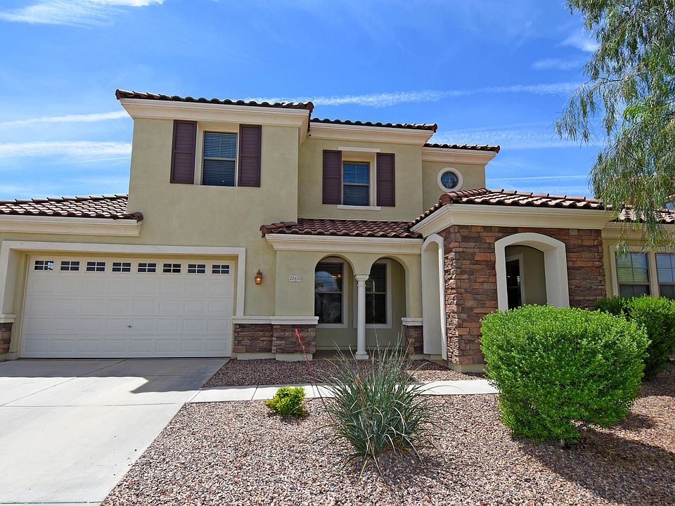 1st image of 22453 E Creekside Ln