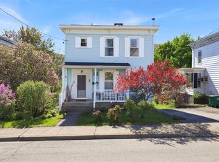 15 Davis St, Beacon, NY 12508