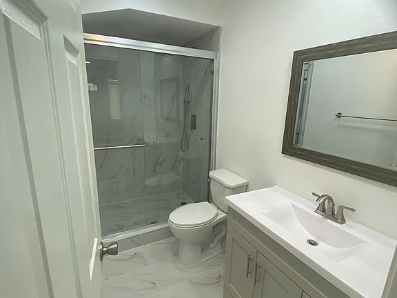 4th image of 3835 Los Altos Ct