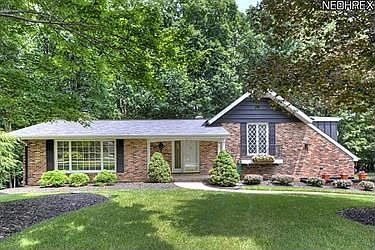 1st image of 4925 Canterbury Ln