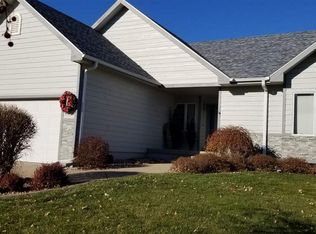4817 Bradford Ln, Sioux City, IA 51106