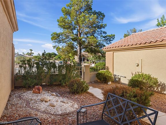 3rd image of 9812 Villa Ridge Dr