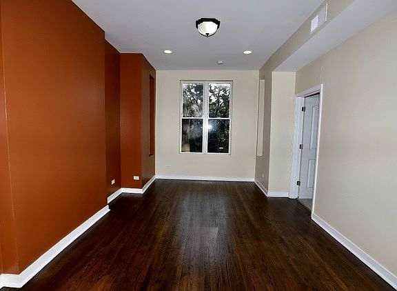 5th image of 1819 N Tripp Ave