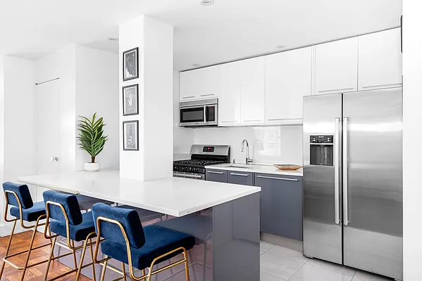 Sold by Compass | media 3