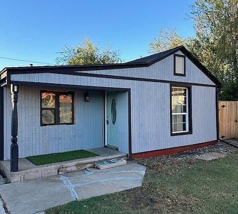 3rd image of 2808 NW 58th St