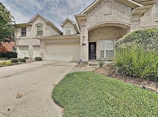 1127 Enclave Sq W, Houston, TX 77077