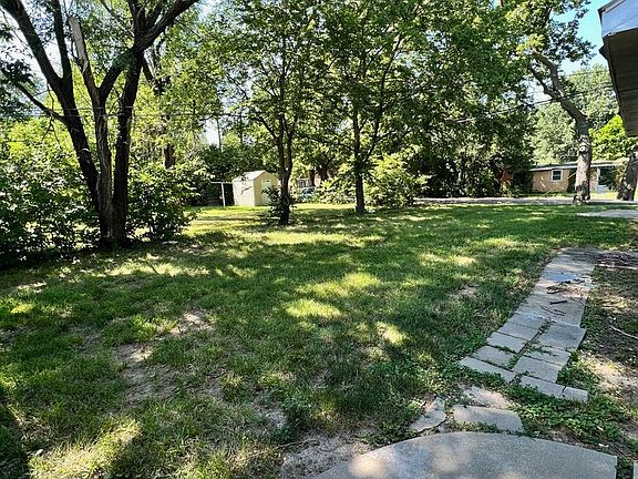5th image of 1028 Northwest Ave
