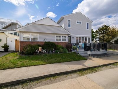 19 Armour Street, Long Beach, NY, 11561