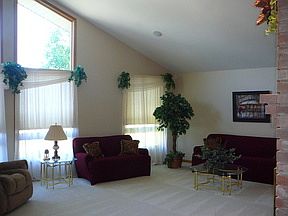 5th image of 7842 Glenfield Ave