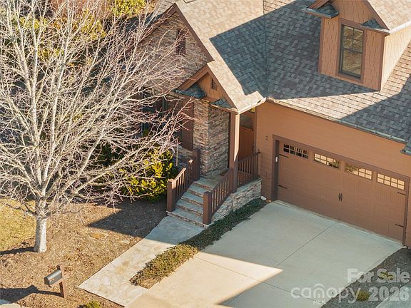 2nd image of 2 Meadow Vista Ct
