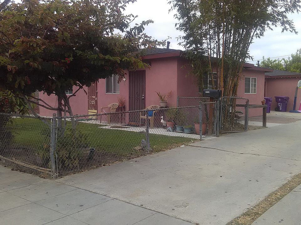 1st image of 3119 E Thompson St