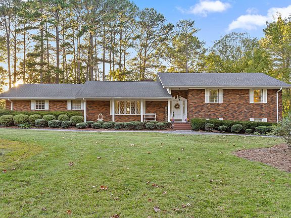 4th image of 259 Pierce Dr
